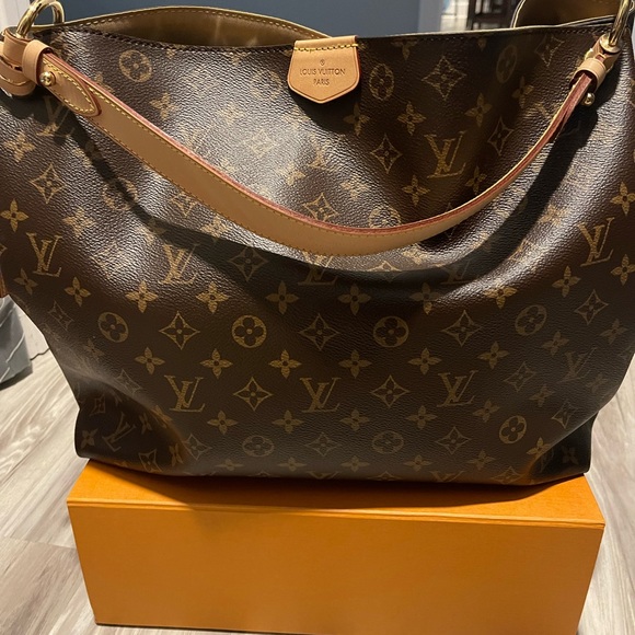 Louis Vuitton Handbags - Louis Vuitton graceful Mm
